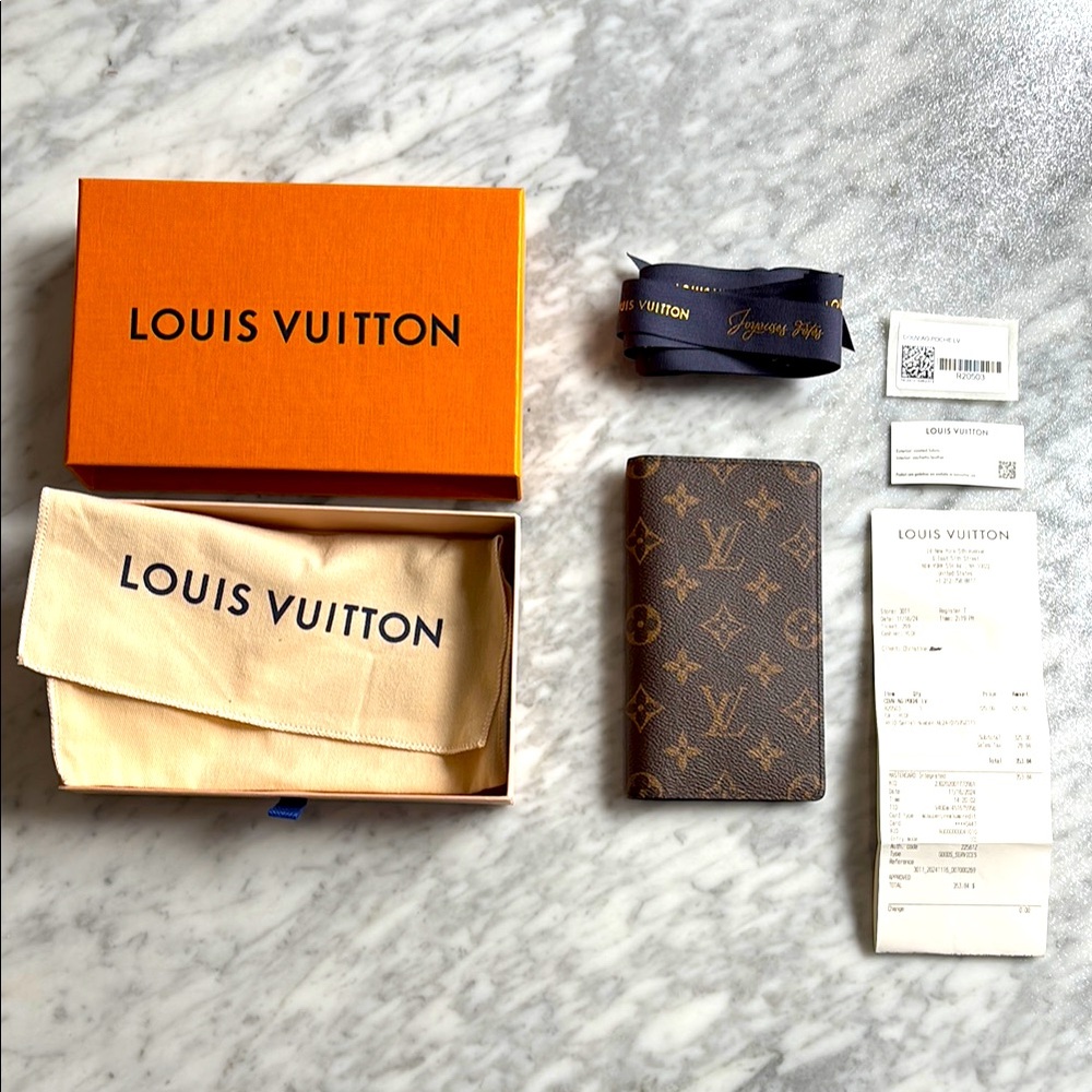 NWT AUTHENTIC LOUIS VUITTON POCKET AGENDA